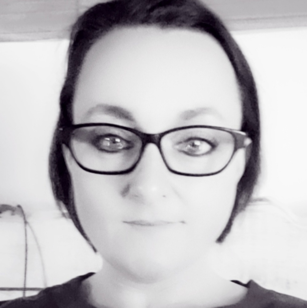 Meet your Posher, Yvo
